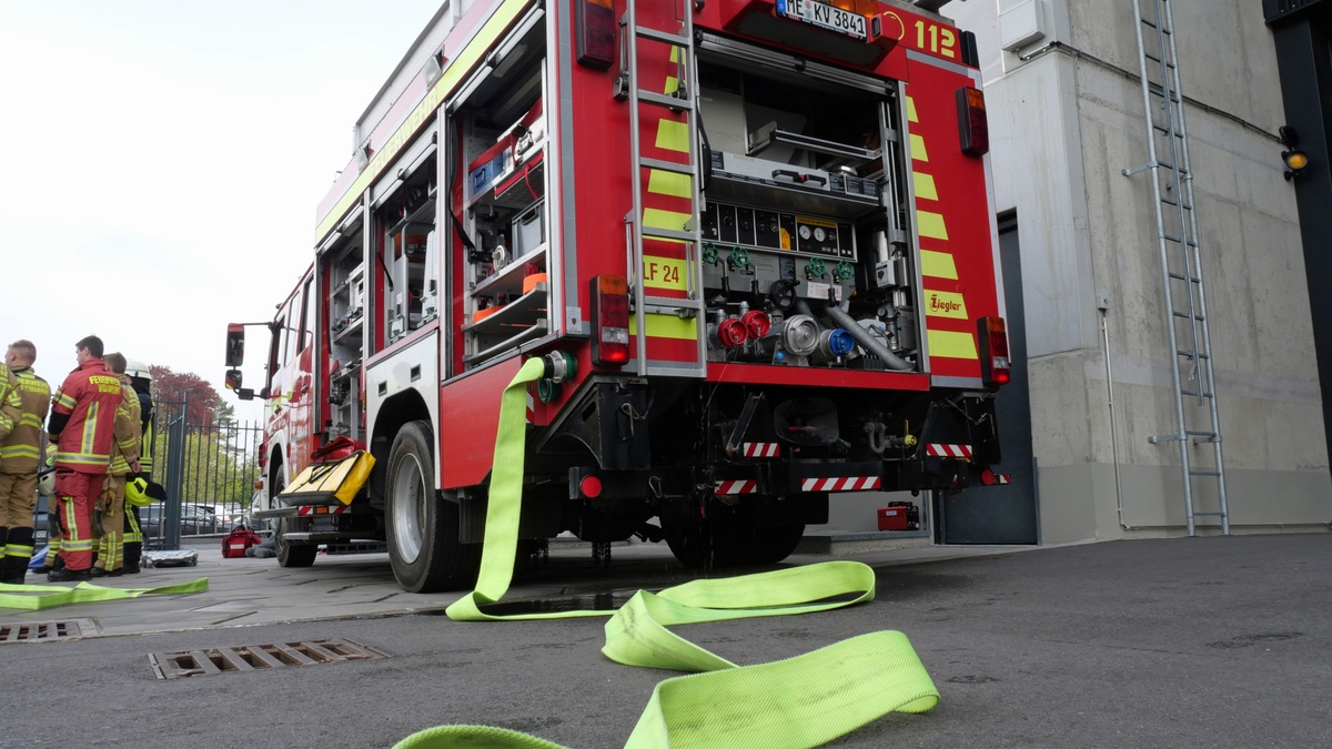 POL-ME: Brand in leerstehendem Gebäude: Polizei ermittelt - 2506024 - Foto: presseportal.de