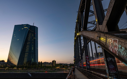 Auch für Mieter sank der durchschnittliche Einkommensanteil für die Nettomiete von 14,4 Prozent auf 14,1 Prozent. - Foto: Boris Roessler/dpa Auch für Mieter sank der durchschnittliche Einkommensanteil für die Nettomiete von 14,4 Prozent auf 14,1 Prozent. - Foto: Boris Roessler/dpa