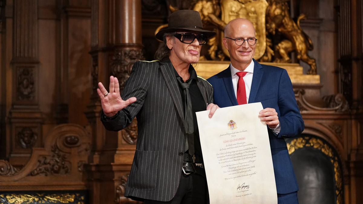 «Komet» ist Udo Lindenbergs erster Nummer-eins-Hit in den Singlecharts. - Foto: Marcus Brandt/dpa