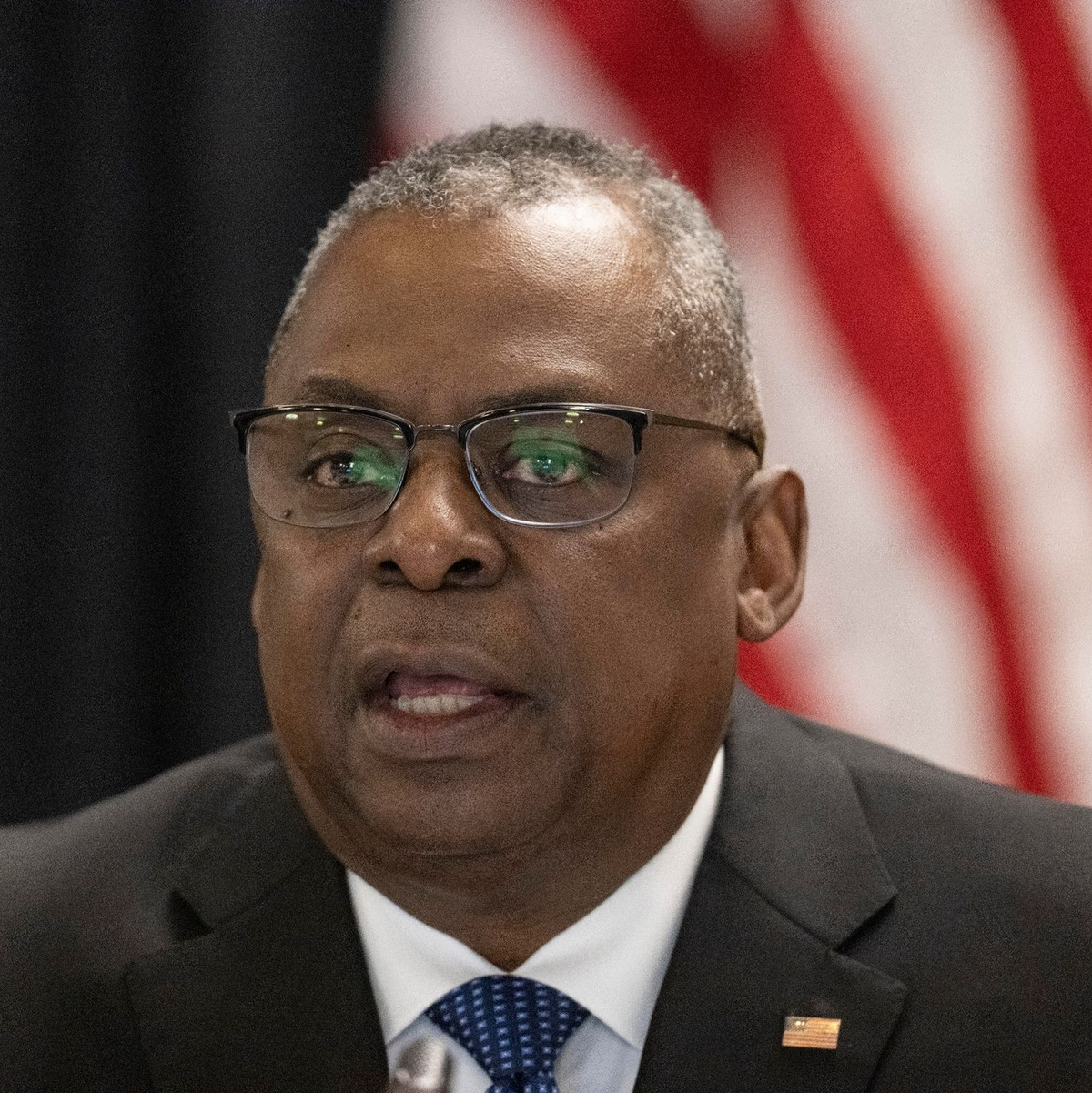 Nach heftiger Kritik an US-Verteidigungsminister Lloyd Austin wegen der Geheimhaltung seines Krankenhausaufenthalts hat das Pentagon interne Untersuchungen eingeleitet. - Foto: Boris Roessler/dpa