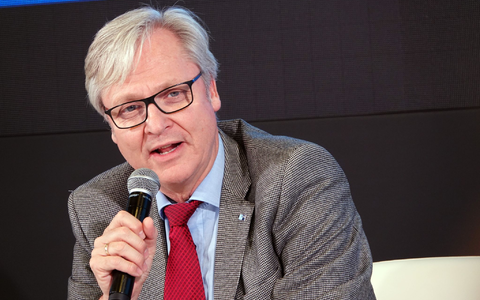 Der Hauptgeschäftsführer des Deutschen Industrie- und Handelskammertages (DIHK) Martin Wansleben fordert die Regierung zum Handeln auf, um die Wirtschaft ins Rollen zu bringen. (Archivbild) - Foto: Ulf Mauder/dpa