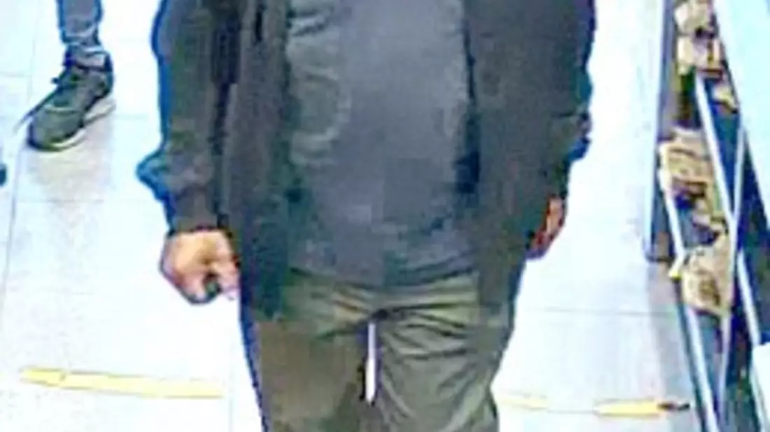 POL-CE: Fahndung mit Bildern aus Überwachungskamera - Polizei Eschede sucht unbekannten Geldabheber - Bild: presseportal.de