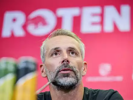 Trainer Marco Rose trifft mit RB Leipzig auf Man City. - Foto: Jan Woitas/dpa