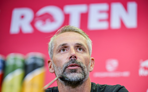 Leipzigs Trainer Marco Rose will mit dem Verein über eine vorzeitige Vertragsverlängerung sprechen. - Foto: Jan Woitas/dpa