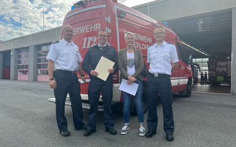 POL-GÖ: (07/2023) Silvestereinsatz in Grone - Zahl der verletzten Einsatzkräfte steigt auf insgesamt dreizehn, Ermittlungen gegen fünf Tatverdächtige dauern an, Statement Inspektionsleiter Rainer Nolte - Foto: presseportal.de