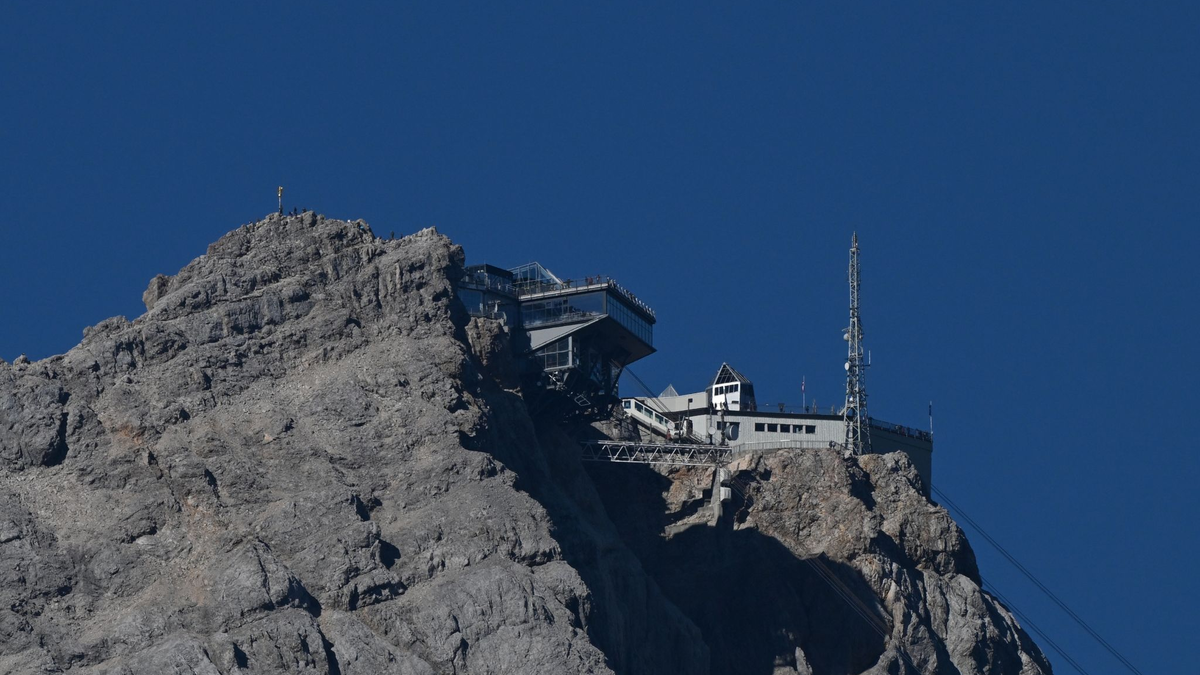 Auf Deutschlands höchstem Gipfel empfängt Bundesinnenminister Alexander Dobrindt (CSU) europäische Kollegen. - Foto: Angelika Warmuth/dpa
