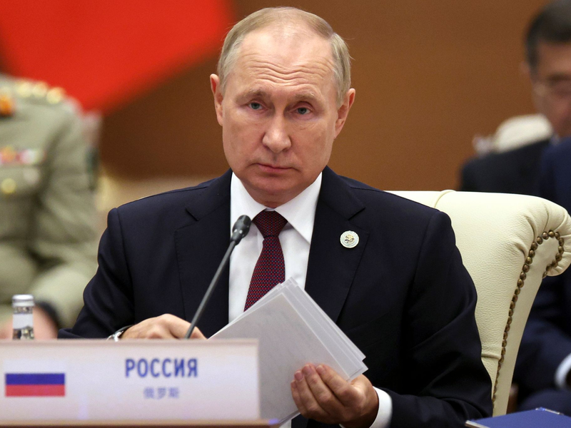 Kremlchef Wladimir Putin wird in Peking Chinas Staats- und Parteichef Xi Jinping treffen. - Foto: Sergei Bobylev/Pool Sputnik Kremlin/AP/dpa