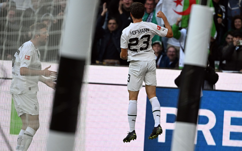 Marco Rose bei der Niederlage in Mönchengladbach. - Foto: Federico Gambarini/dpa