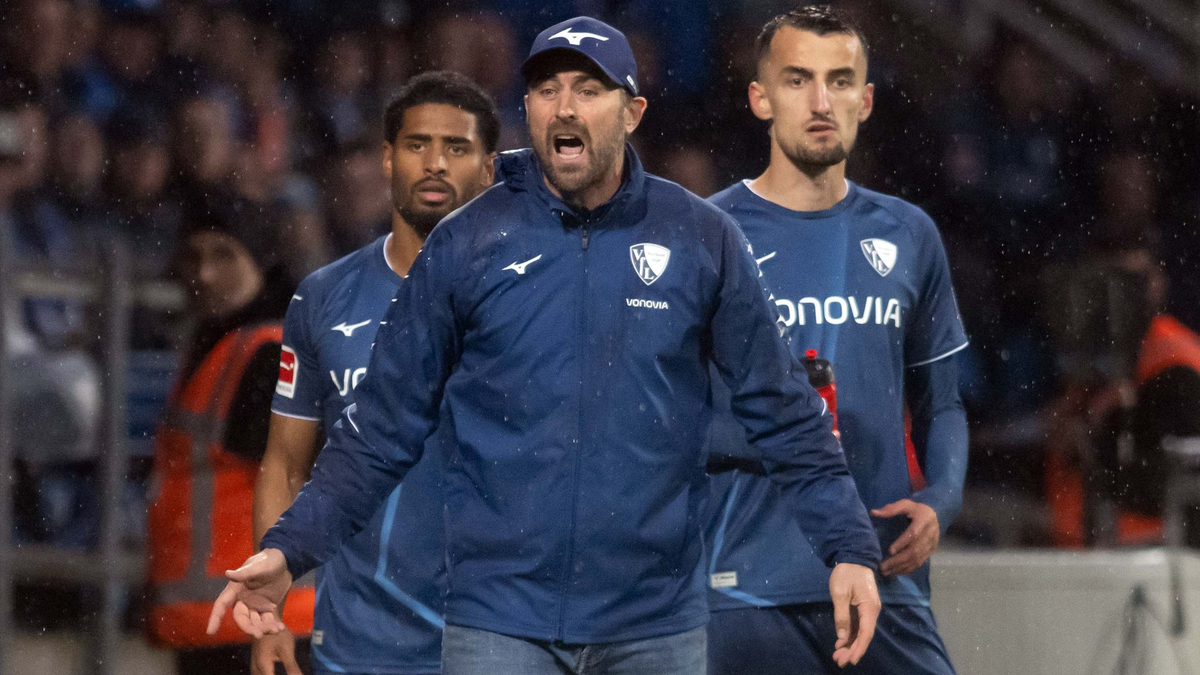 Heiko Butscher wird die Profis des VfL Bochum in den verbleibenden sechs Bundesligaspielen betreuen. - Foto: Bernd Thissen/dpa