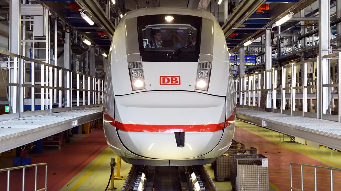 Mit insgesamt 137 Zügen ist der ICE-4-Fuhrpark der Bahn vollständig. - Bild: Maurizio Gambarini/dpa