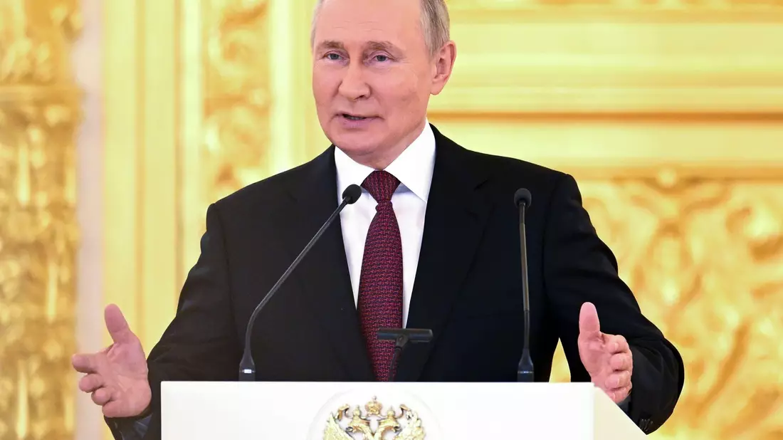 Die russischen Streitkräfte sind nach Angaben von Präsident Wladimir Putin in einer Phase der «aktiven Verteidigung». - Bild: Pavel Bednyakov/Pool Sputnik Kremlin/AP/dpa