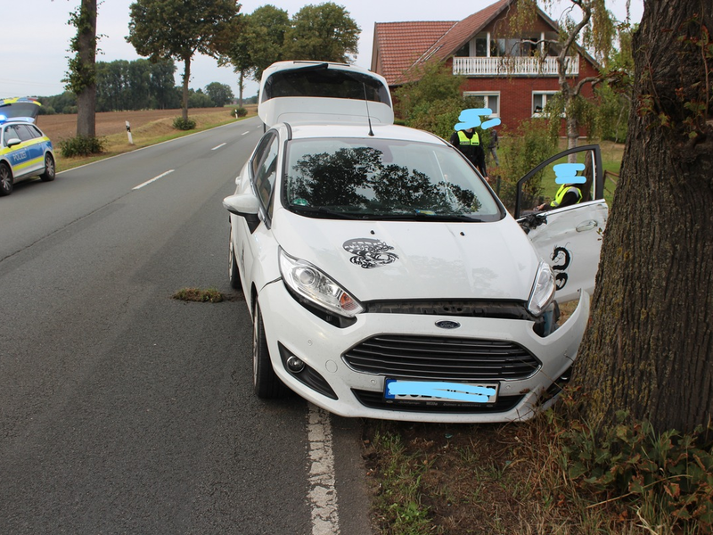 POL-KI: 240308.1 Schwentinental: Zeugenaufruf nach Verkehrsunfall - Foto: presseportal.de