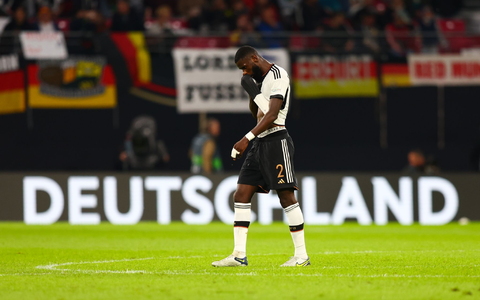 Abwehrchef Antonio Rüdiger wird der deutschen Nationalmannschaft im Finalturnier der Nations League fehlen. - Foto: Tom Weller/dpa