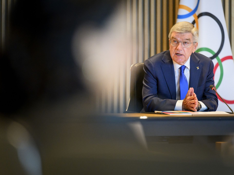 Kritisiert erneut die Boykotthaltung der Ukraine: IOC-Boss Thomas Bach. - Foto: Laurent Gillieron/KEYSTONE/dpa