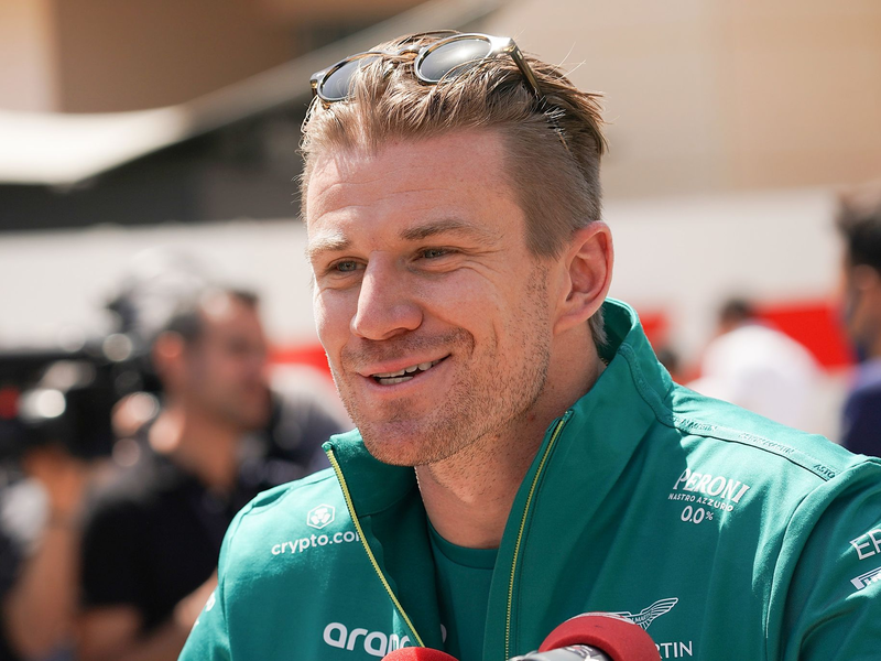 Nico Hülkenberg zeigte im Training in Barcelona eine starke Leistung. - Foto: Hasan Bratic/dpa