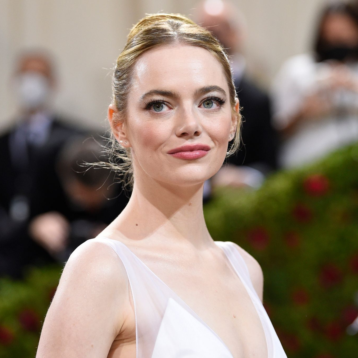 Emma Stone bei ber Benefizgala des Costume Institute des Metropolitan Museum of Art 2022. - Foto: Evan Agostini/Invision/dpa