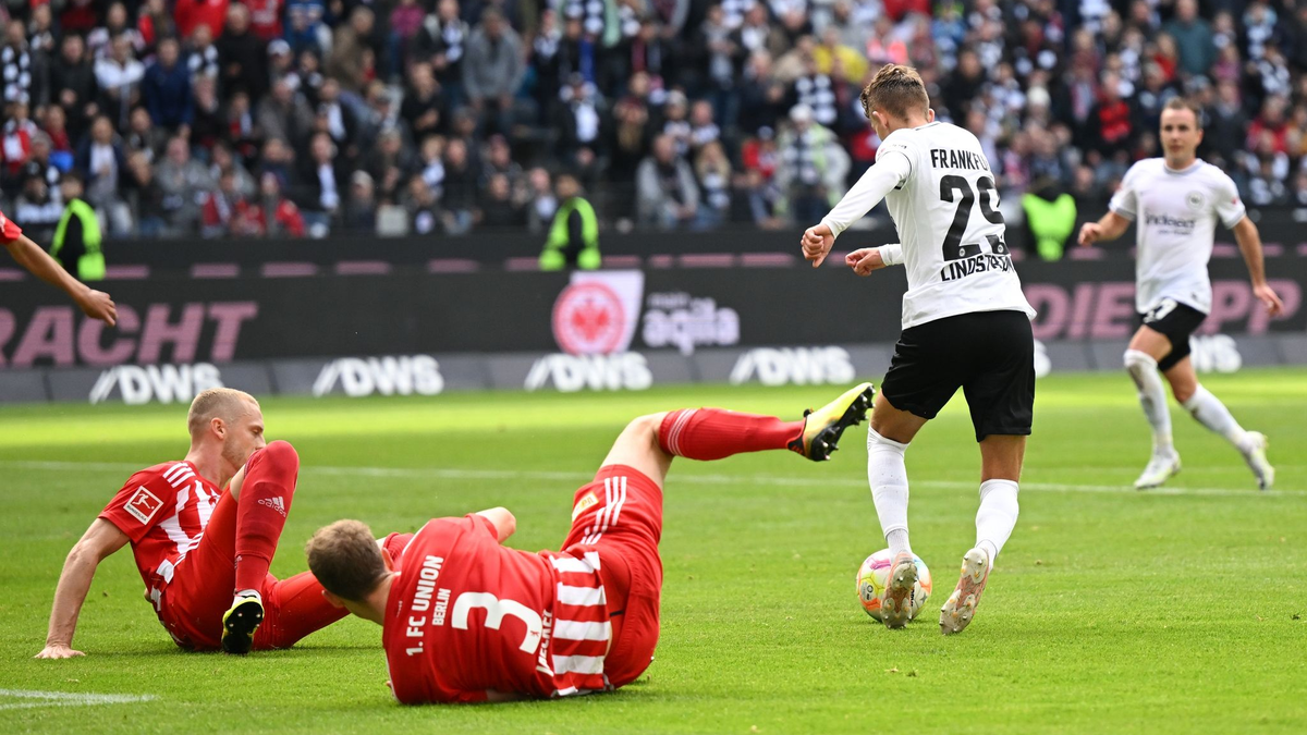 Traf gleich dreimal für Union Berlin: Oliver Burke. - Foto: Arne Dedert/dpa