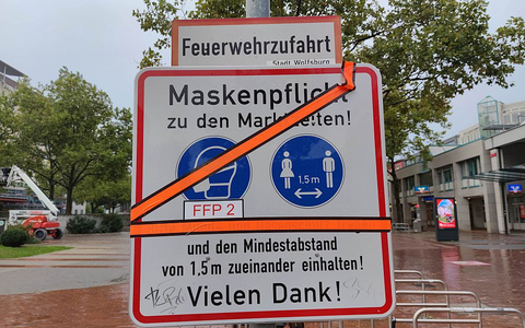 Abgeschaffte Maskenpflicht und Abstandsregeln in einer Fußgängerzone - Foto: ?ber dts Nachrichtenagentur Abgeschaffte Maskenpflicht und Abstandsregeln in einer Fußgängerzone - Foto: ?ber dts Nachrichtenagentur