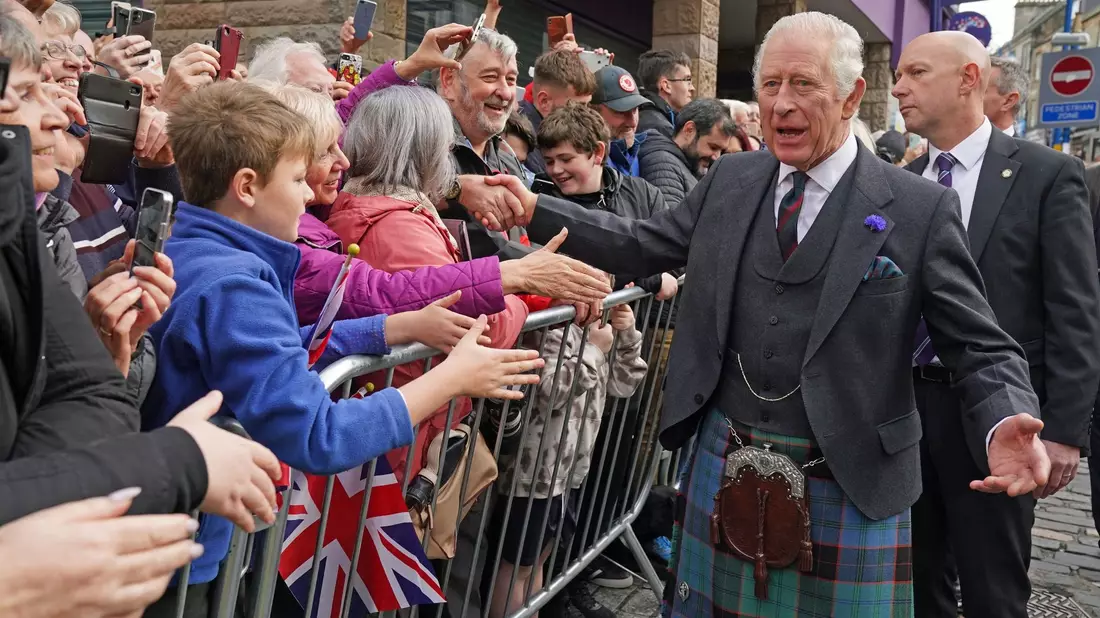 König Charles III. ist Oberhaupt der anglikanischen Church of England. (Archivbild) - Bild: Andrew Milligan/PA Wire/dpa