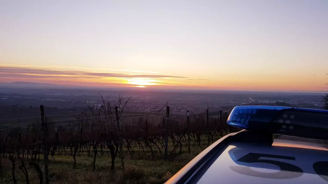 POL-PDNW: Verkehrsunfall - Geschädigter gesucht - Bild: presseportal.de