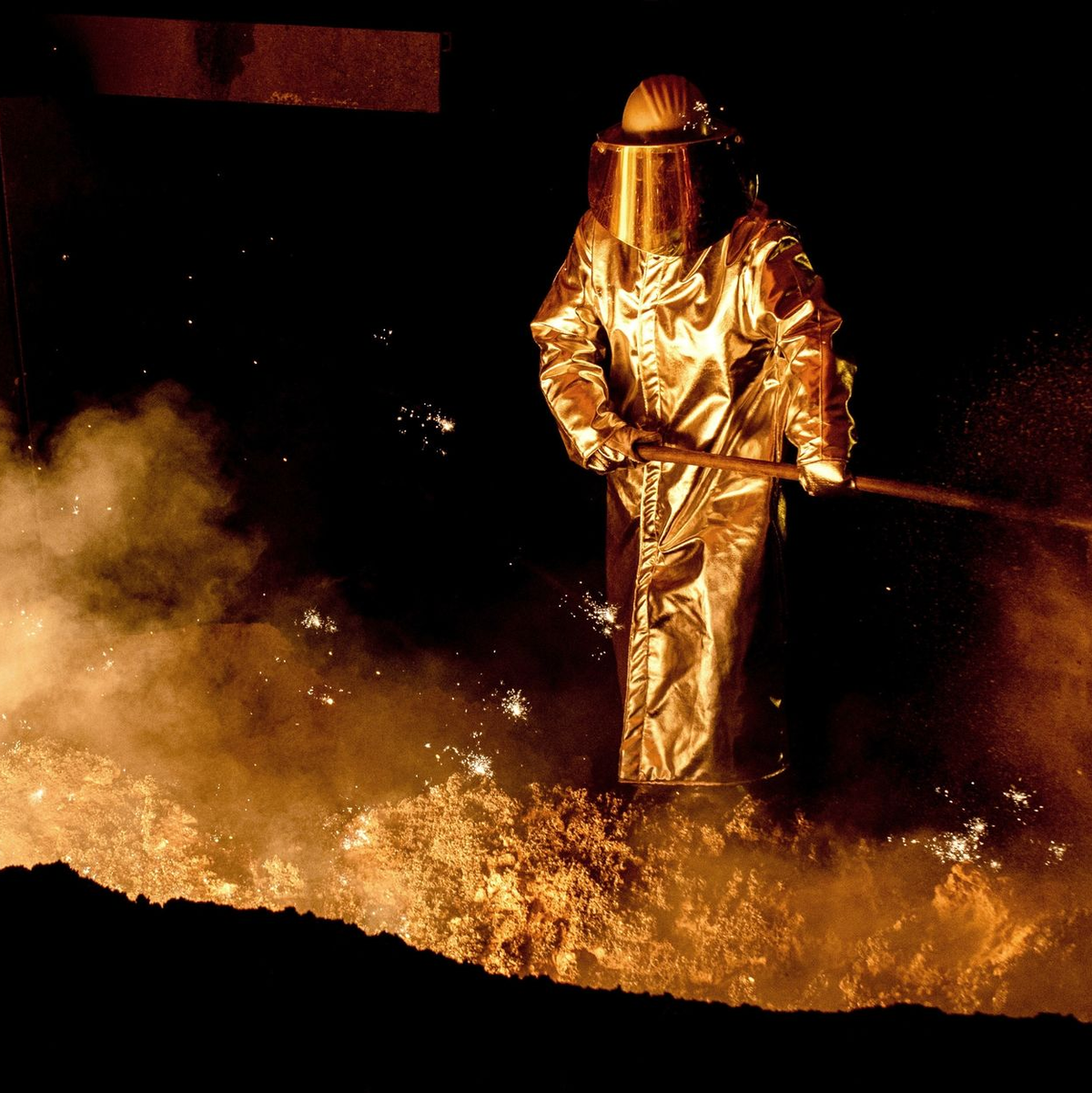 Die Stahlindustrie steckt in einer Krise. - Foto: Hauke-Christian Dittrich/dpa