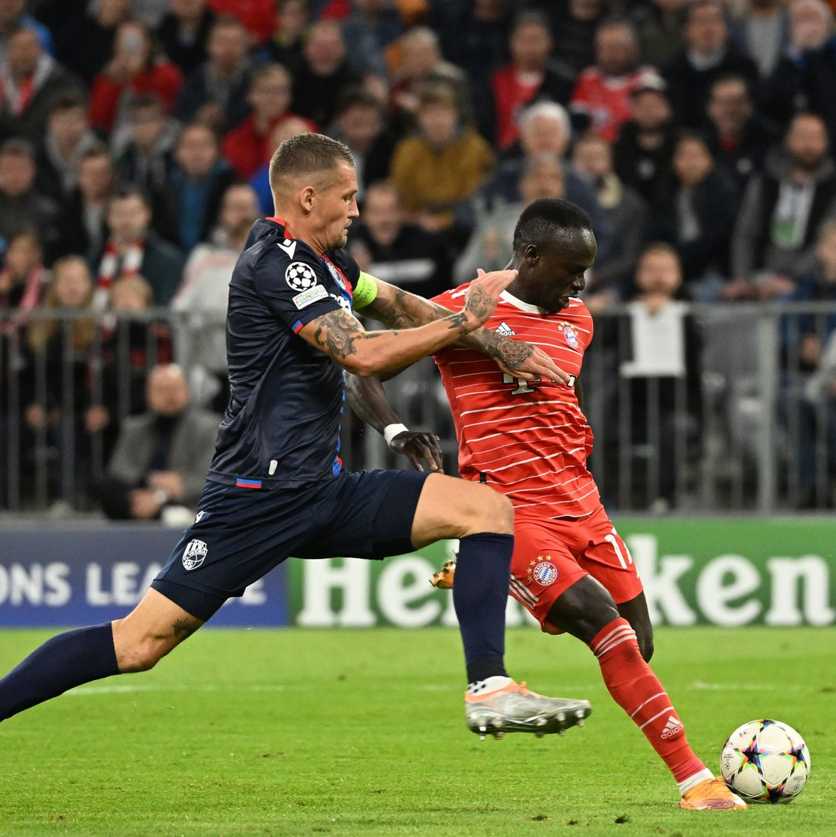 Nach Kanes Treffer zum 3:0 war das Spiel entschieden. - Foto: Sven Hoppe/dpa