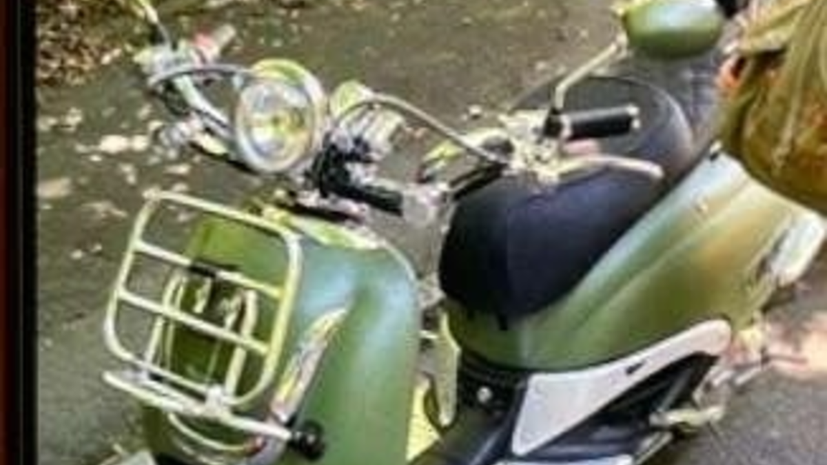 POL-BS: Eigentümer gesucht - Beschädigter Motorroller - Foto: presseportal.de