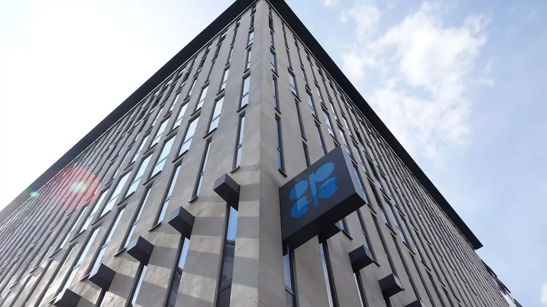 Hauptsitz der Organisation der erdölexportierenden Länder (OPEC) in Wien. - Bild: Wang Zhou/XinHua/dpa