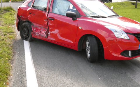 POL-HF: Unfall beim Ausparken - 25-Jährige verletzt - Foto: presseportal.de