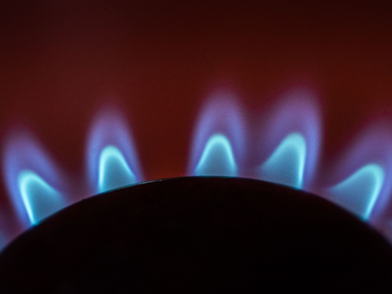 Energiefirmen haben den Anspruch auf Entlastungszahlungen, aber nun gilt zu prüfen, ob einige möglicherweise zu viel aus der Staatskasse verlangt haben. - Foto: Frank Rumpenhorst/dpa