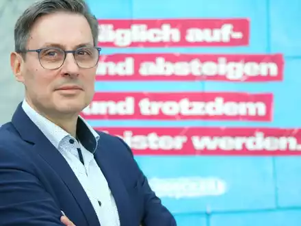 Koalitionsvertrag: Chancen und Risiken fürs Dachdeckerhandwerk - Foto: presseportal.de