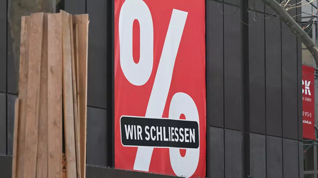 In den sechersten s Monaten dieses Jahres meldeten die Amtsgerichte hierzulande 8571 Unternehmensinsolvenzen - 20,5 Prozent mehr als ein Jahr zuvor. - Bild: Bernd Weißbrod/dpa