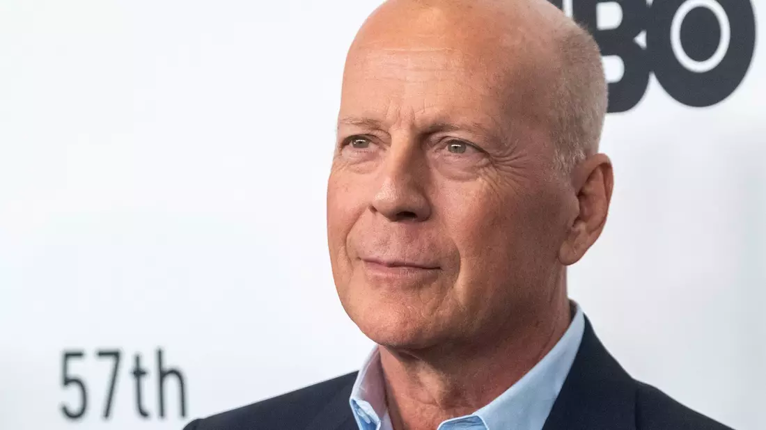 Wegen einer Demenz-Erkrankung ist Bruce Willis kaum noch in der Öffentlichkeit zu sehen. (Archivbild)  - Bild: Charles Sykes/Invision via AP/dpa