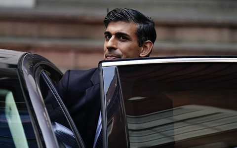 «Ich stehe an der Seite der Autofahrer», betont der britische Regierungschef Rishi Sunak. - Foto: Aaron Chown/PA Wire/dpa «Ich stehe an der Seite der Autofahrer», betont der britische Regierungschef Rishi Sunak. - Foto: Aaron Chown/PA Wire/dpa