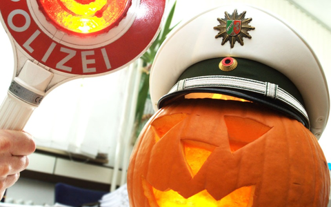 POL-BO: Halloween 2025: An die Spielregeln halten, sonst gibt's Saures von der Polizei (sprich: Anzeigen) - Foto: presseportal.de