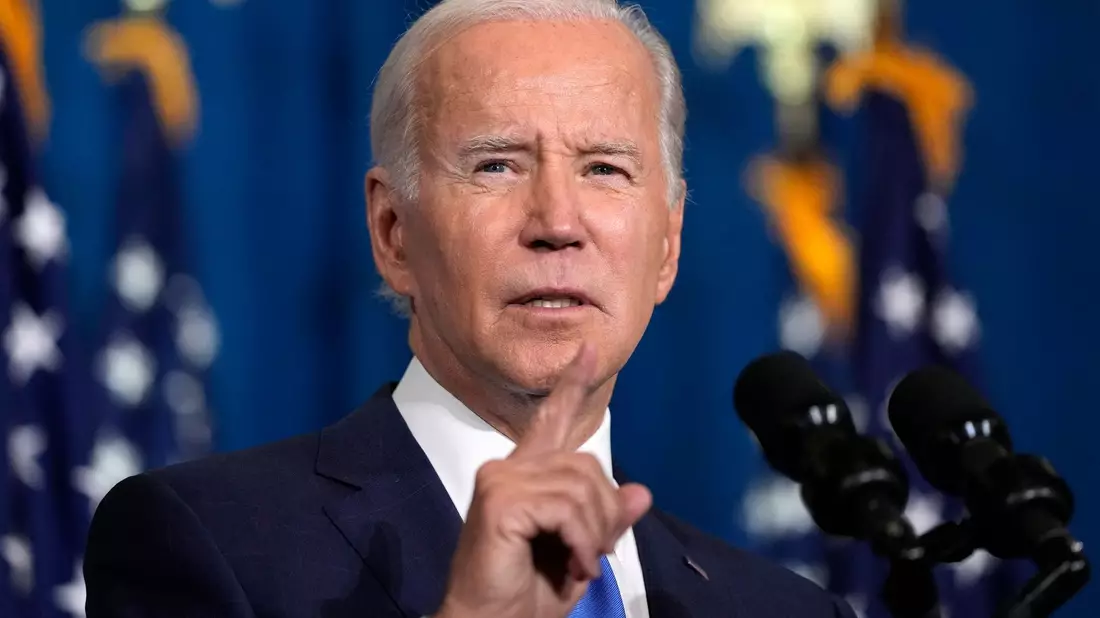 US-Präsident Joe Biden will US-Investitionen in sensible Technologien in China regulieren. - Bild: Alex Brandon/AP/dpa