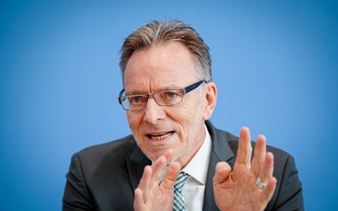 «Jeder politische Akteur, der nicht dazu beiträgt, dass es einen sachlichen Diskurs gibt, sondern Sündenböcke aufbaut trägt zu dieser Polarisierung bei»: Holger Münch. - Foto: Kay Nietfeld/dpa «Jeder politische Akteur, der nicht dazu beiträgt, dass es einen sachlichen Diskurs gibt, sondern Sündenböcke aufbaut trägt zu dieser Polarisierung bei»: Holger Münch. - Foto: Kay Nietfeld/dpa