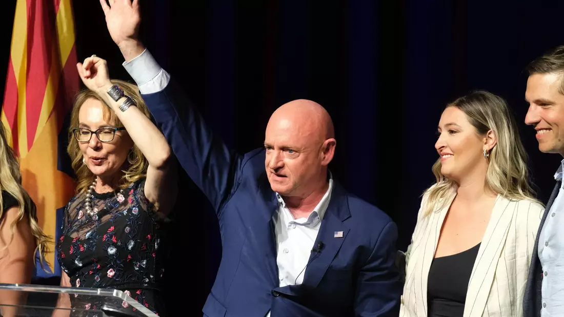 Mark Kelly, Senator aus dem Bundesstaat Arizona, ist ein ehemaliger Astronaut. (Archivbild) - Bild: Christopher Brown/ZUMA Press Wire/dpa