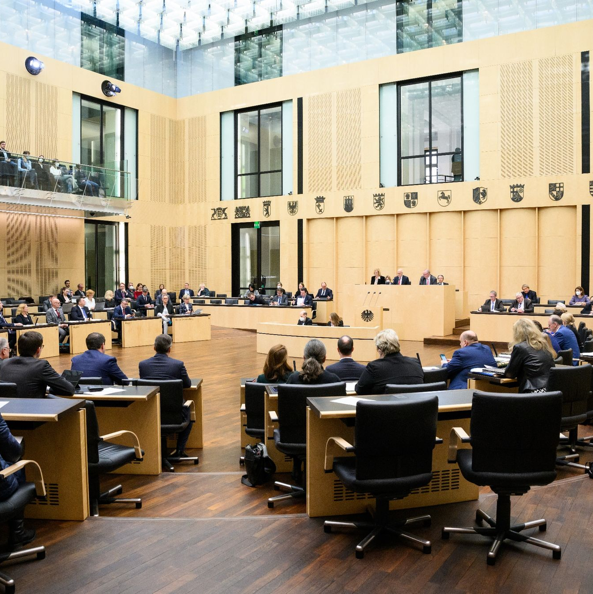 Mecklenburg-Vorpommerns Ministerpräsidentin Schwesig (SPD) fordert im Bundesrat Rentenstabilität. - Foto: Bernd von Jutrczenka/dpa