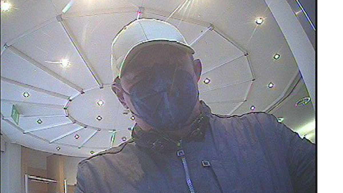 POL-DA: Darmstadt: Öffentlichkeitsfahndung nach unbekanntem Fahrradfahrer - Foto: presseportal.de