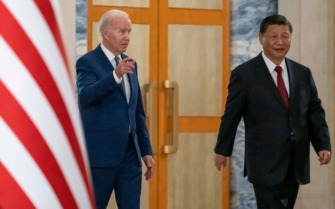 US-Präsident Joe Biden bei einem Treffen mit Chinas Präsident Xi Jinping vor dem G20-Gipfel im November 2022. - Foto: Alex Brandon/AP/dpa