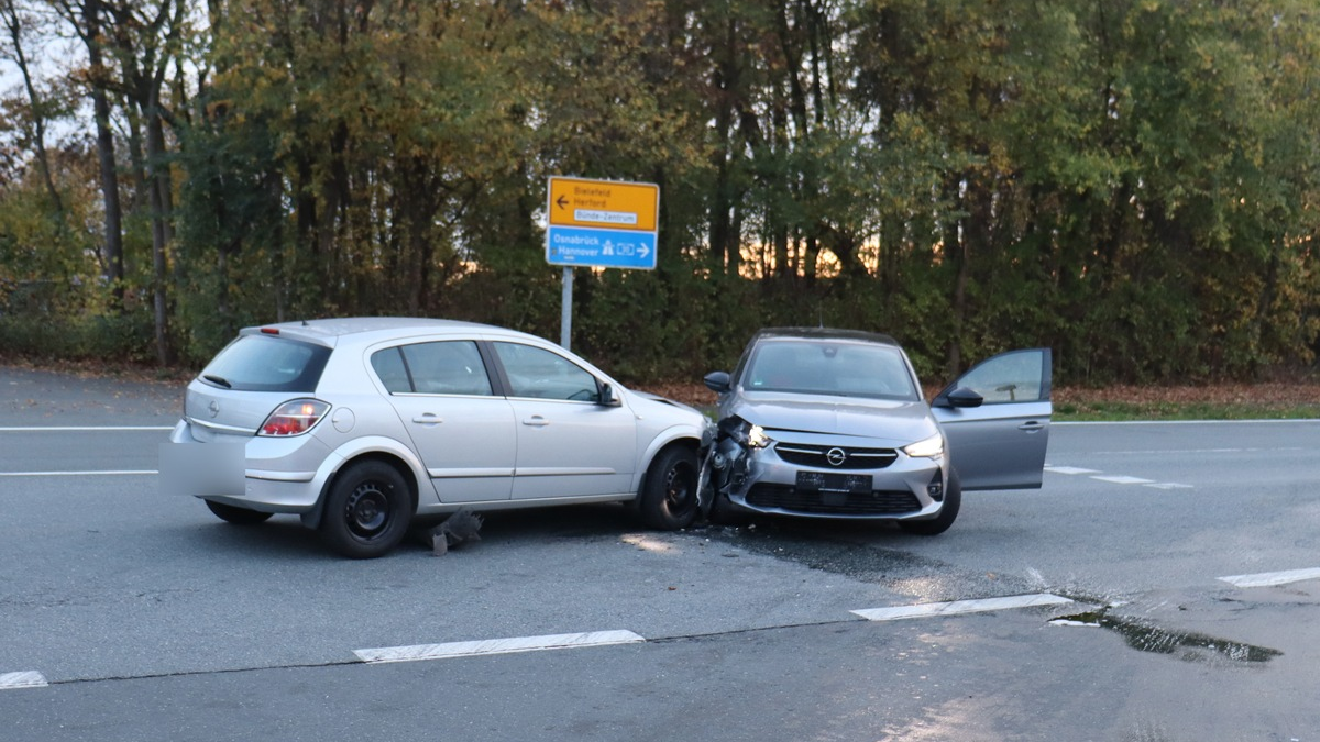 POL-HF: Verkehrsunfall mit Personenschaden- Gegenverkehr übersehen - Foto: presseportal.de