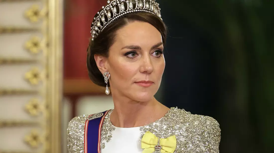 Prinzessin Kate besuchte ein   Gemeindezentrum, das ukrainische Flüchtlinge unterstützt. - Bild: Chris Jackson/PA Wire/dpa