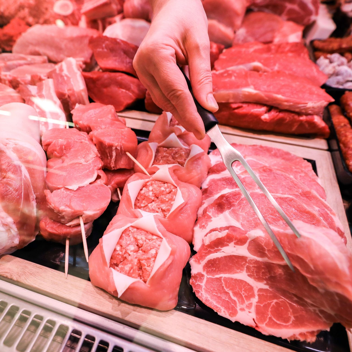 Um europäische Landwirte zu schützen, soll es nur für eine bestimmte Menge an Fleischimporten Zollvergünstigungen geben. (Symbolbild) - Foto: Jan Woitas/dpa-Zentralbild/dpa