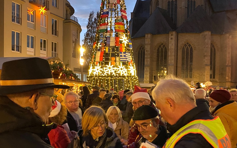 POL-WES: Kamp-Lintfort/Moers/Voerde - Polizei informiert auf Weihnachtsmärkten über Taschendiebstähle und Betrugsmaschen - Foto: presseportal.de