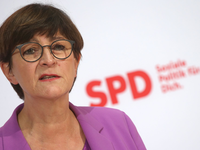 Ihrer Meinung nach, hätte der Mord an Walter Lübcke verhindert werden können: Saskia Esken. - Foto: Wolfgang Kumm/dpa