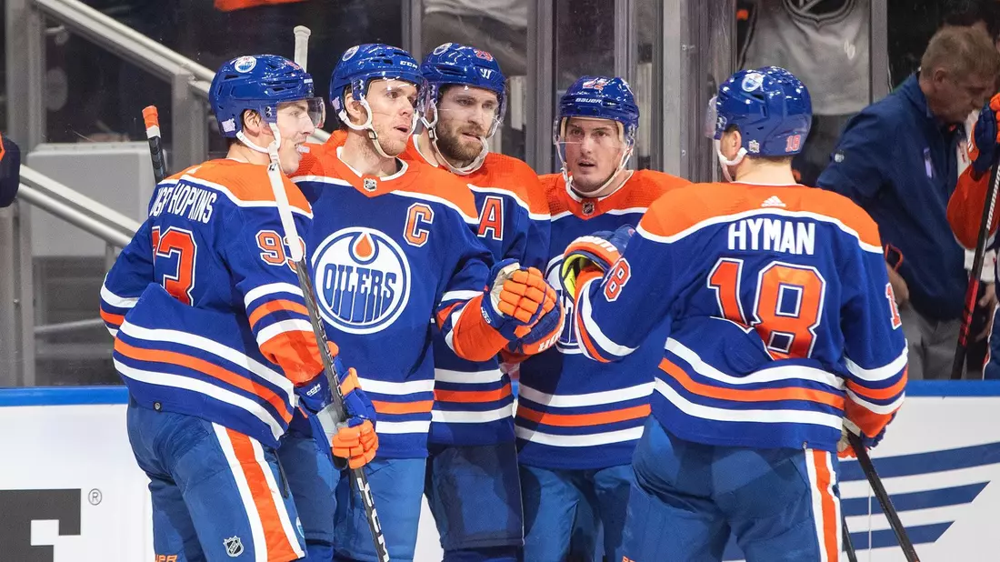 Leon Draisaitl darf im kommenden Jahr an den Winterspielen teilnehmen - und 2028 am World Cup? - Bild: Jason Franson/The Canadian Press/AP/dpa
