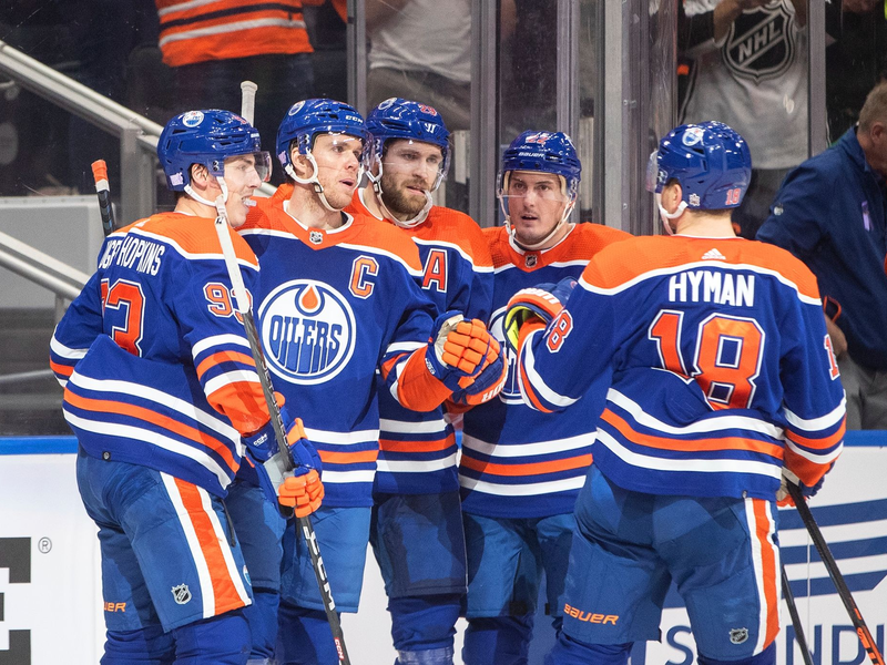 Leon Draisaitl darf im kommenden Jahr an den Winterspielen teilnehmen - und 2028 am World Cup? - Foto: Jason Franson/The Canadian Press/AP/dpa