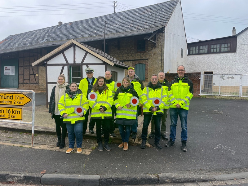 FW-DO: Feuer breitet sich im Mehrfamilienhaus über die Balkone auf 4 Etagen aus - Foto: presseportal.de