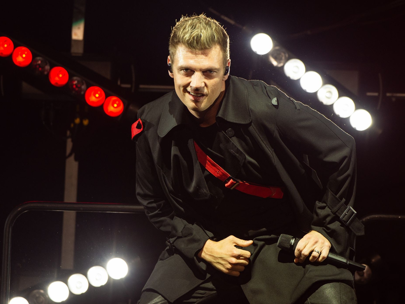 Nick Carter und die Backstreet Boys zierten in den 90er-Jahren die Kinderzimmer von Millionen Teenagern. (Archivbild) - Foto: Christophe Gateau/dpa